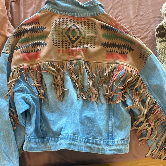 Jean jacket - Picture 3 of 4